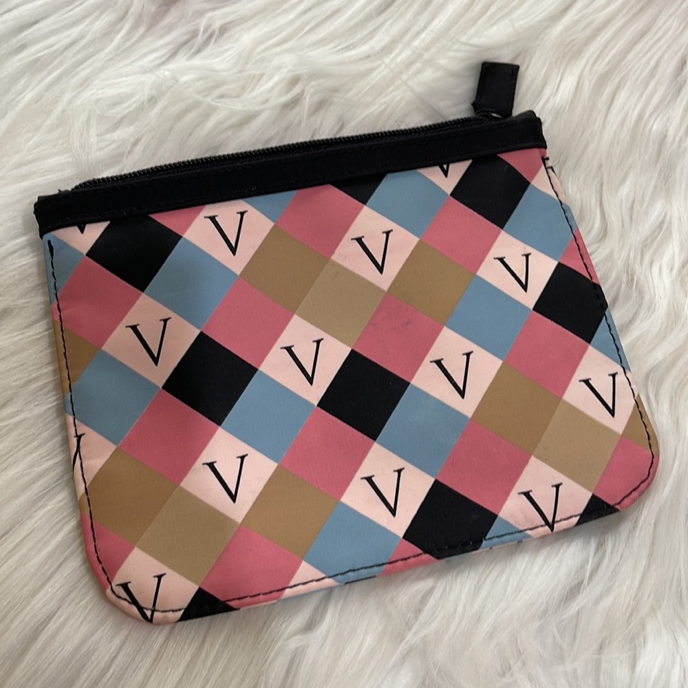 Victoria’s Secret Pouch